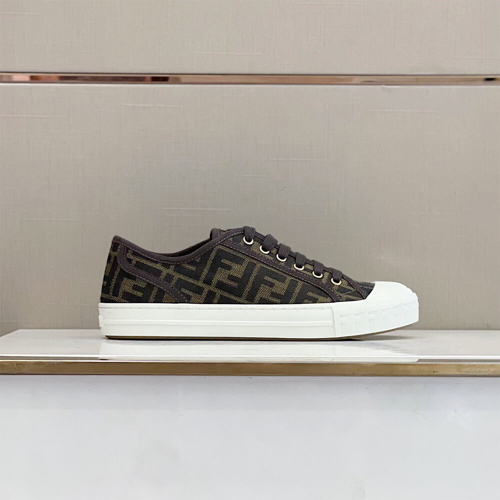 Fendi Domino