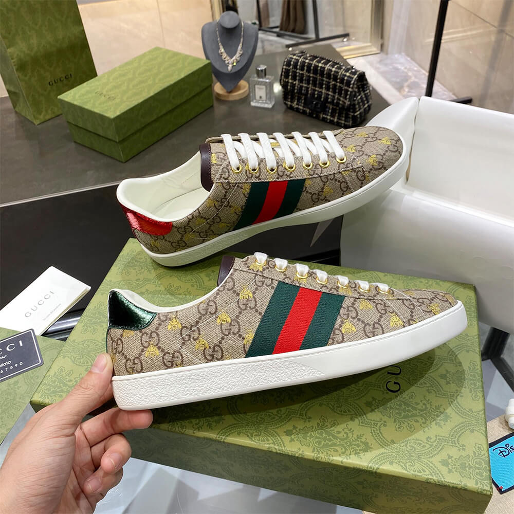 Ace GG Supreme sneaker with bees