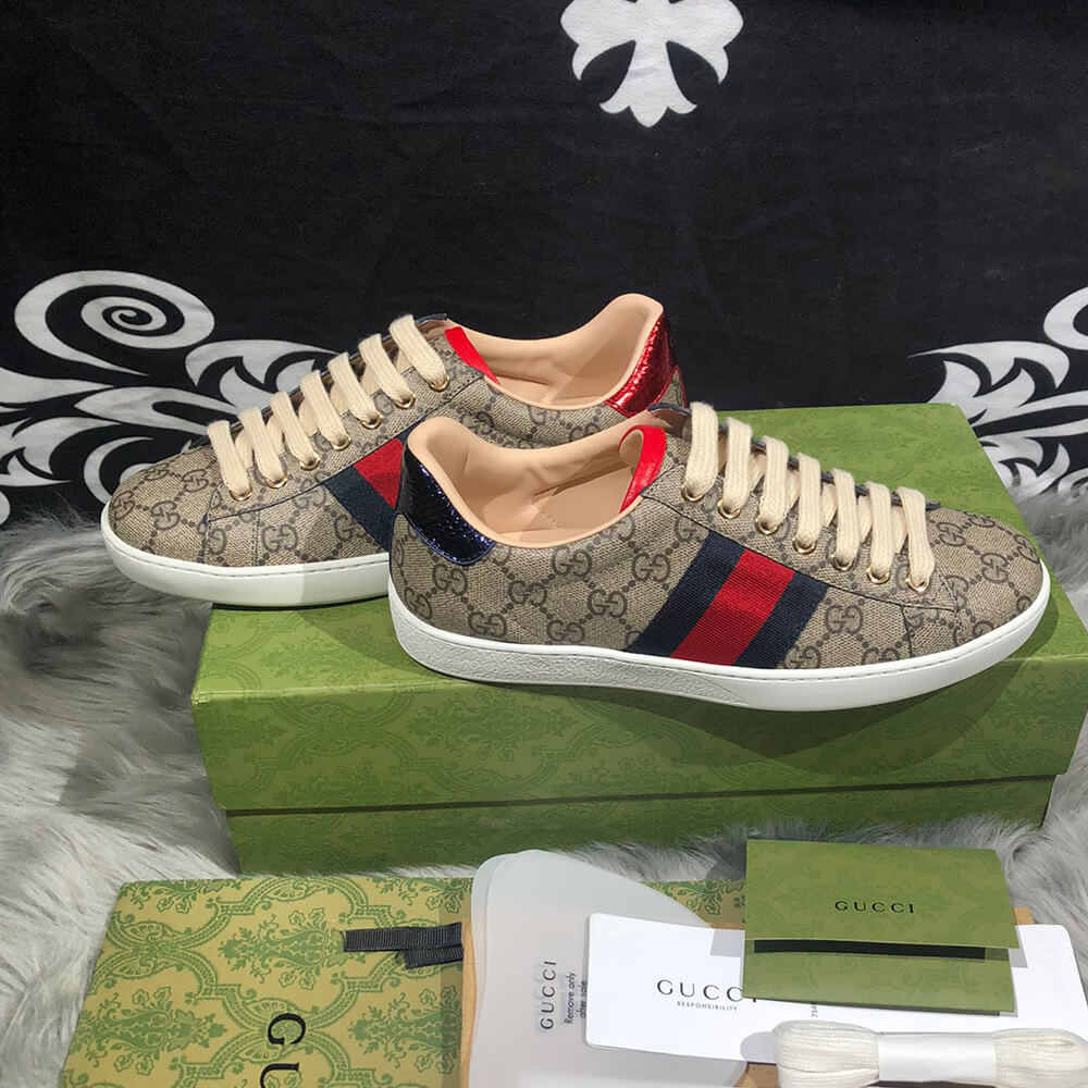Ace GG Supreme sneaker with bees