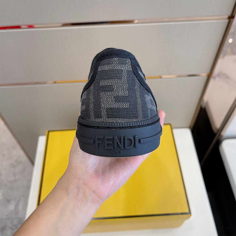 Fendi Domino