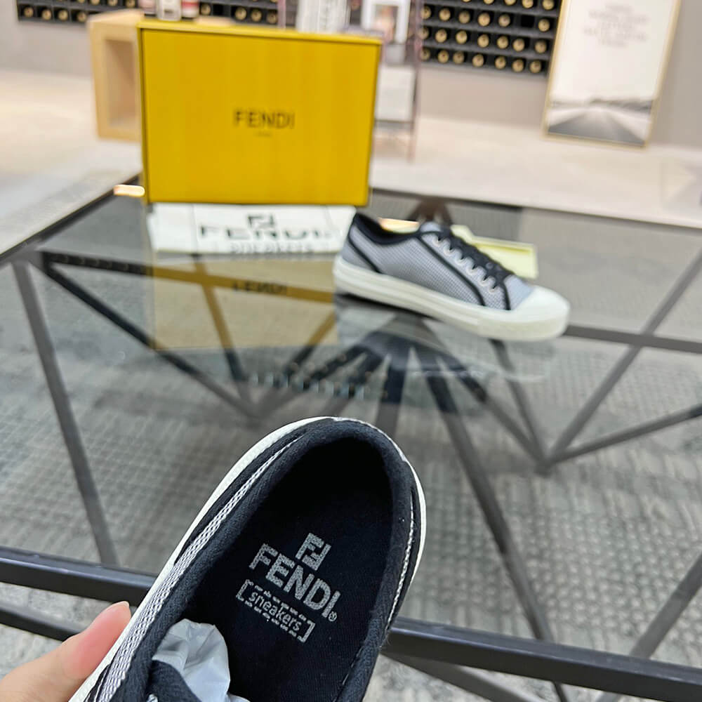 Fendi Domino