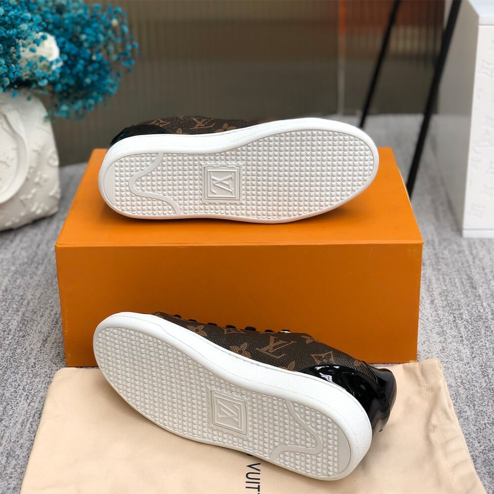 FRONTROW SNEAKER