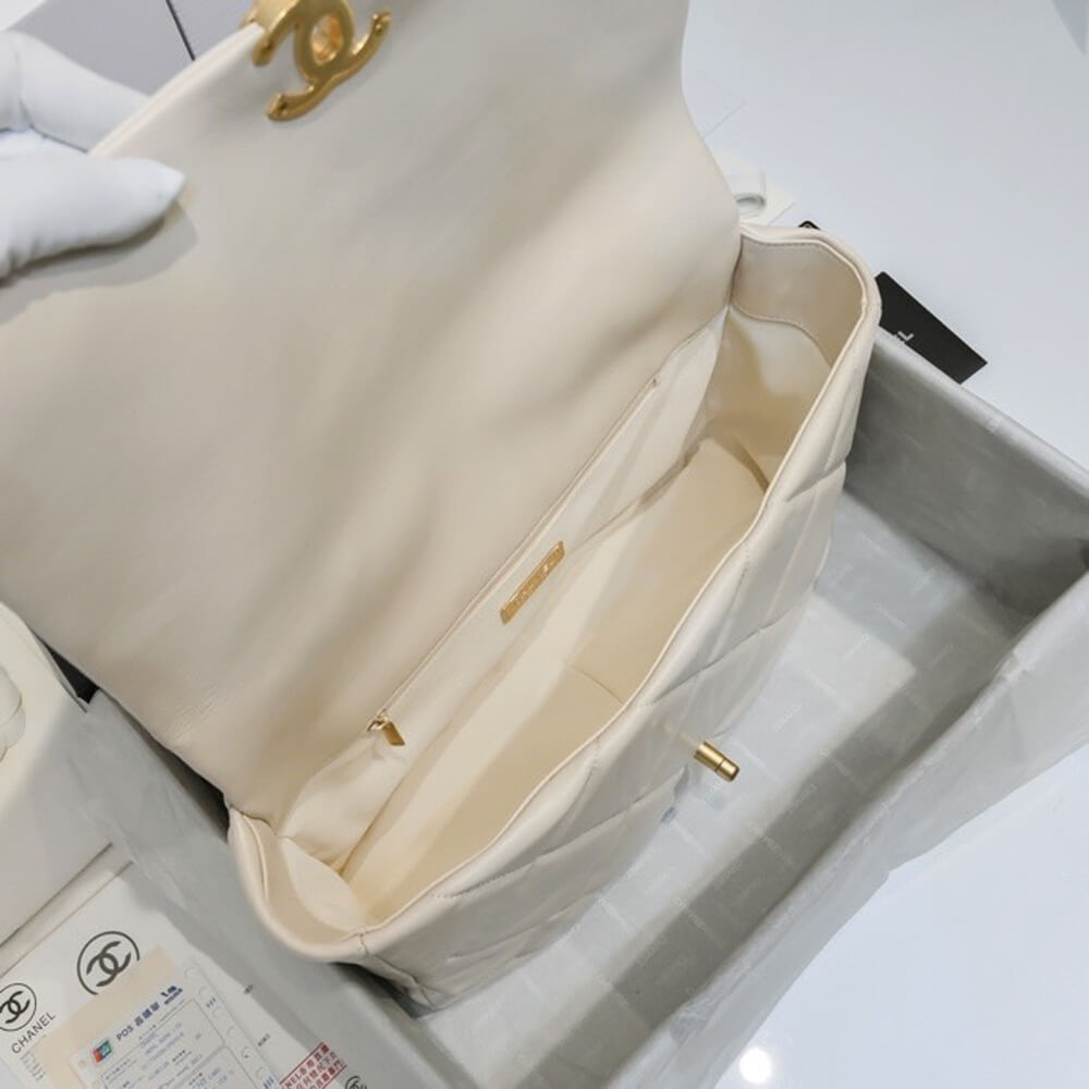 CHANEL 19 MAXI HANDBAG (high-end grade)