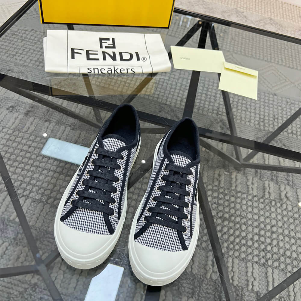 Fendi Domino