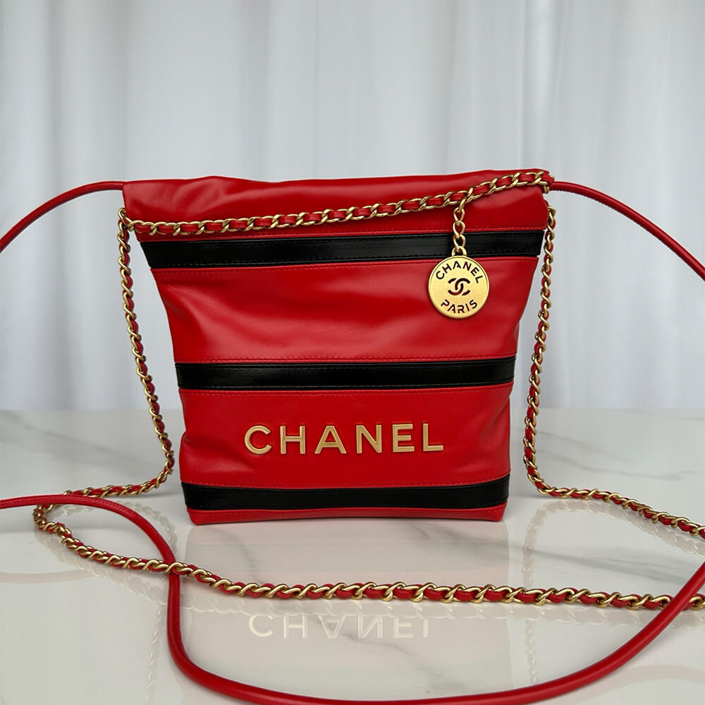 CHANEL 22 MINI HANDBAG