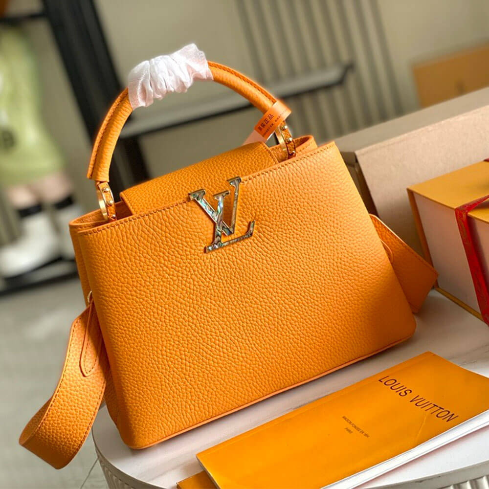 lv Capucines GM Souple