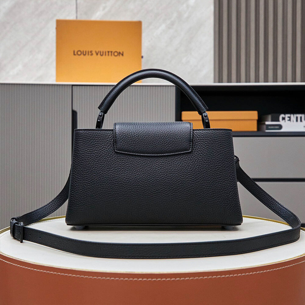 LV Capucines BB