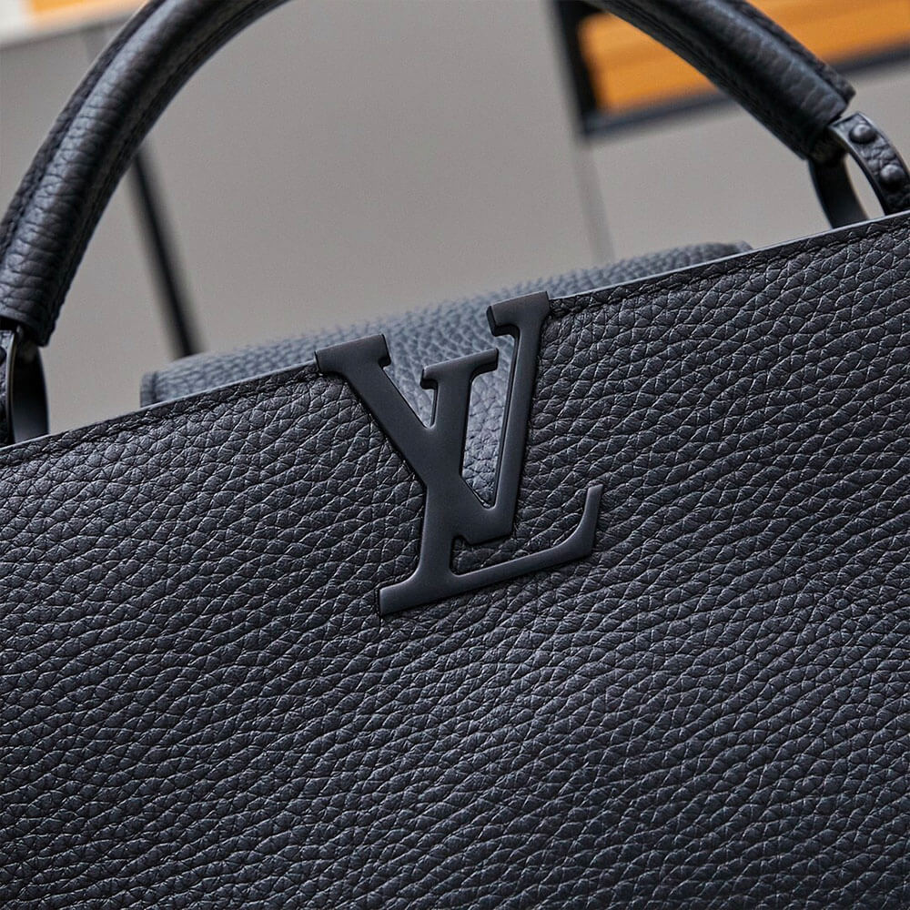 LV Capucines BB