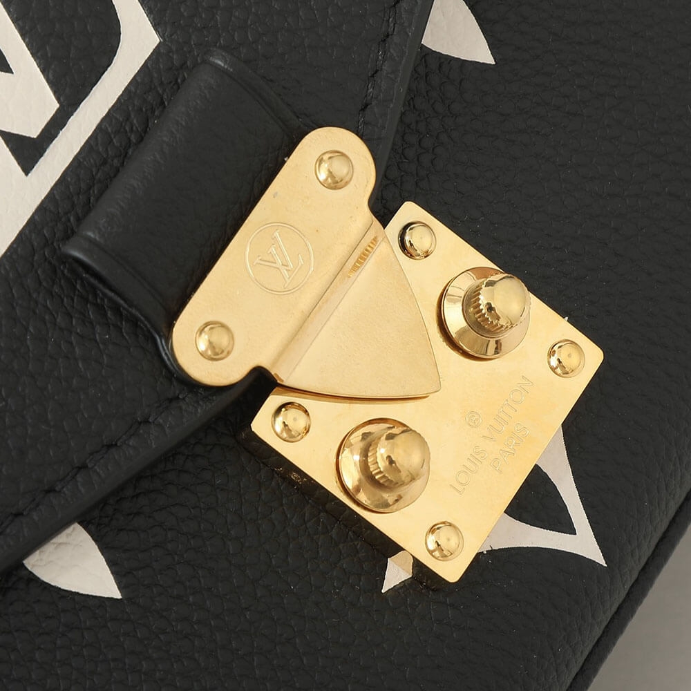 LV Pochette Metis East West