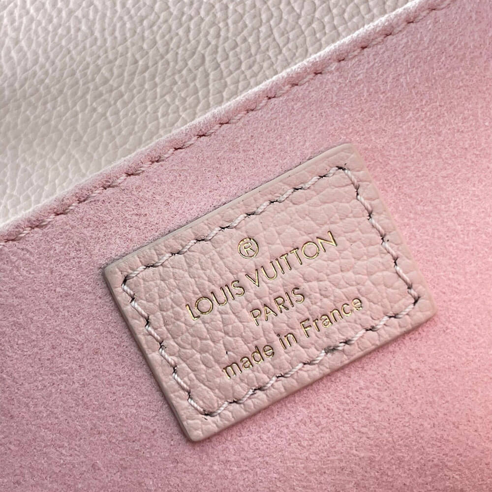 LV Pochette Metis East West
