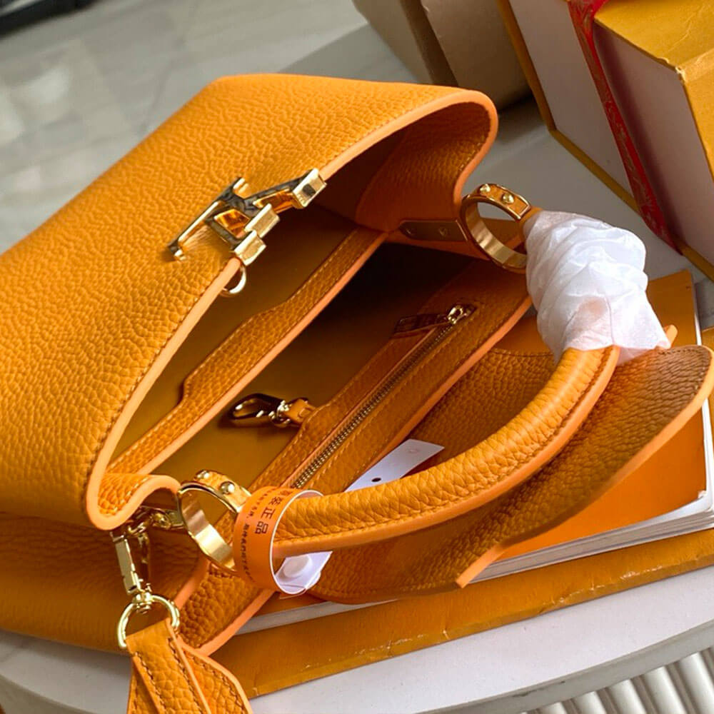 lv Capucines GM Souple