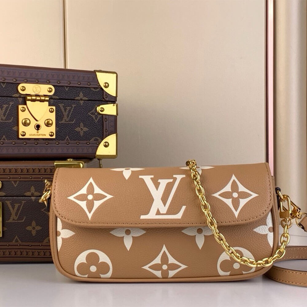 LV Wallet on Chain Ivy