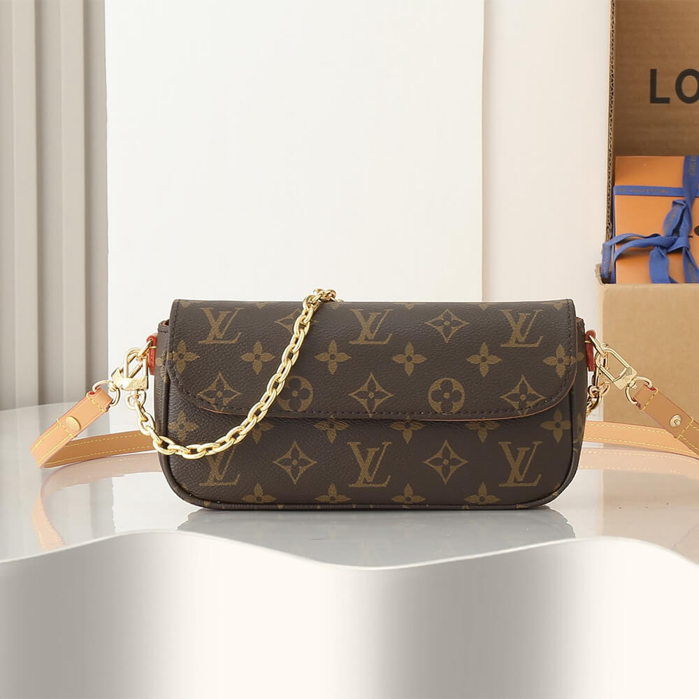 LV Wallet on Chain Ivy