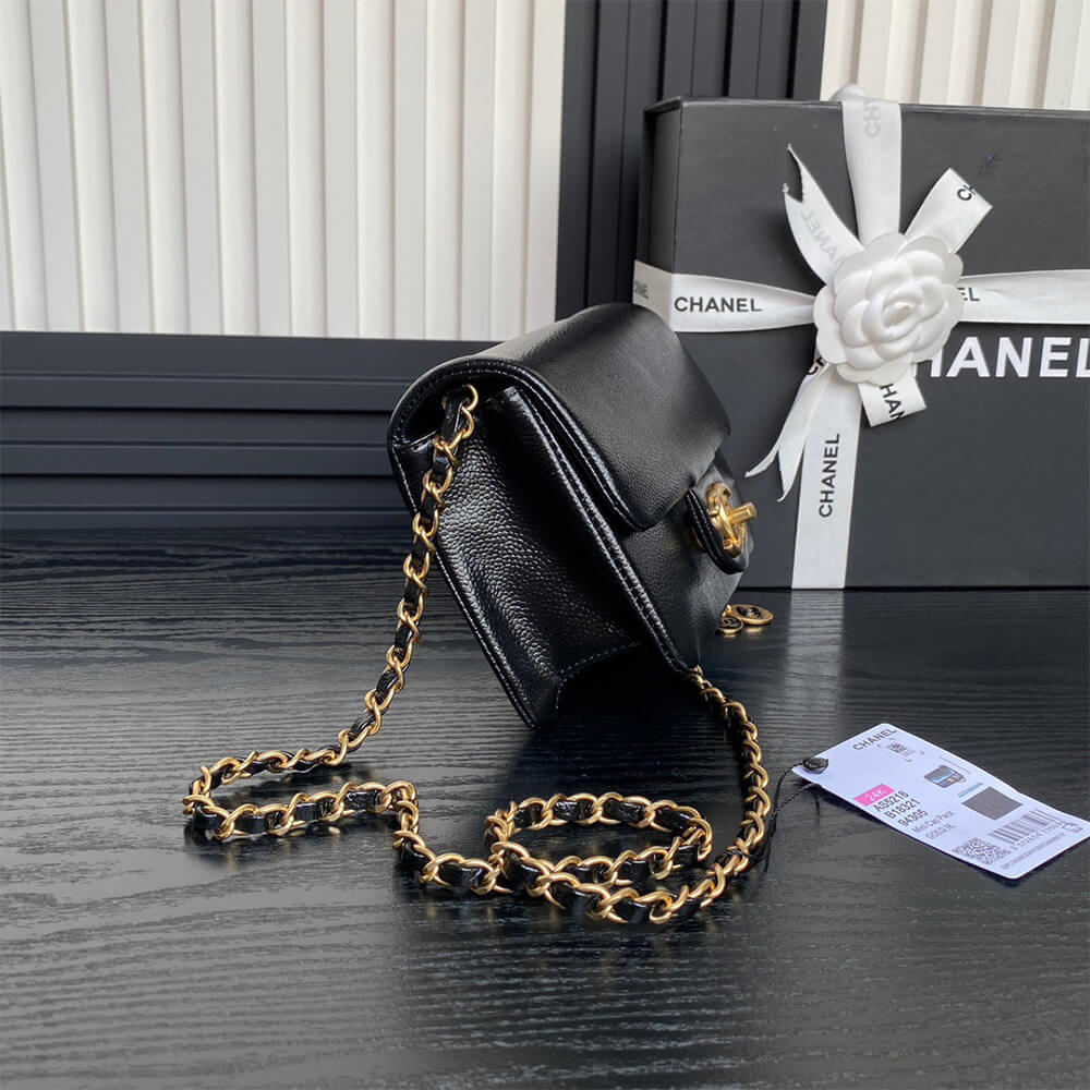 CHANEL MINI FLAP BAG (high-end grade)