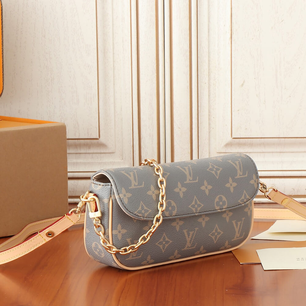 LV Wallet on Chain Ivy