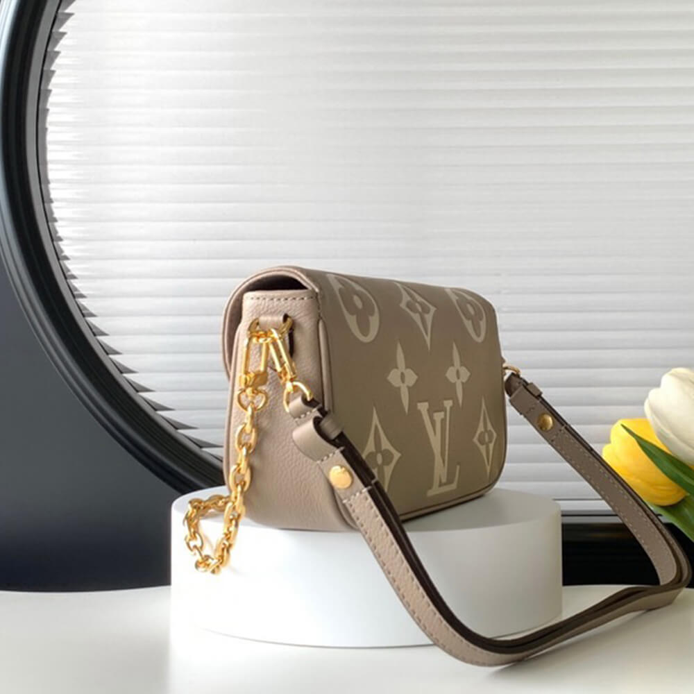 LV Wallet on Chain Ivy