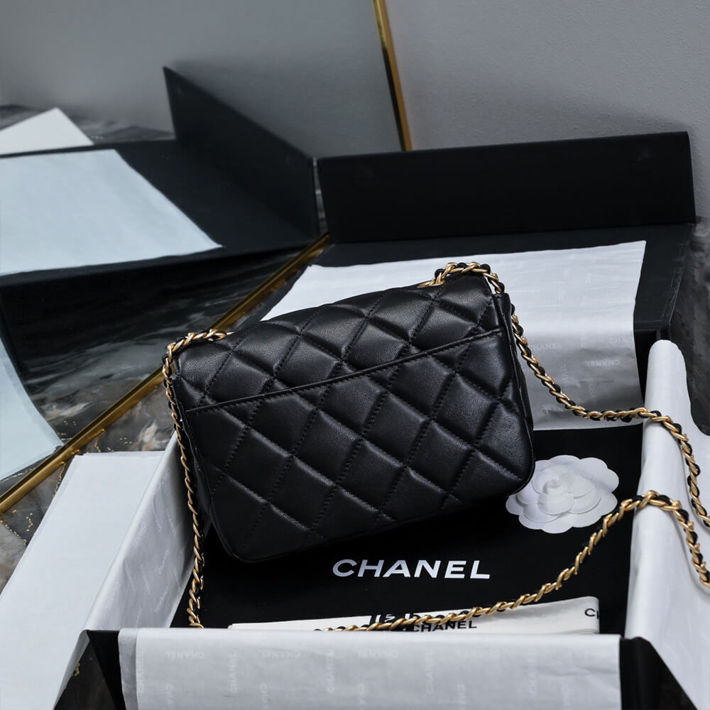 CHANEL MINI FLAP BAG (high-end grade)