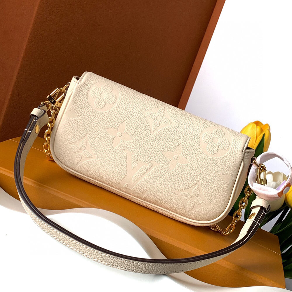 LV Wallet on Chain Ivy