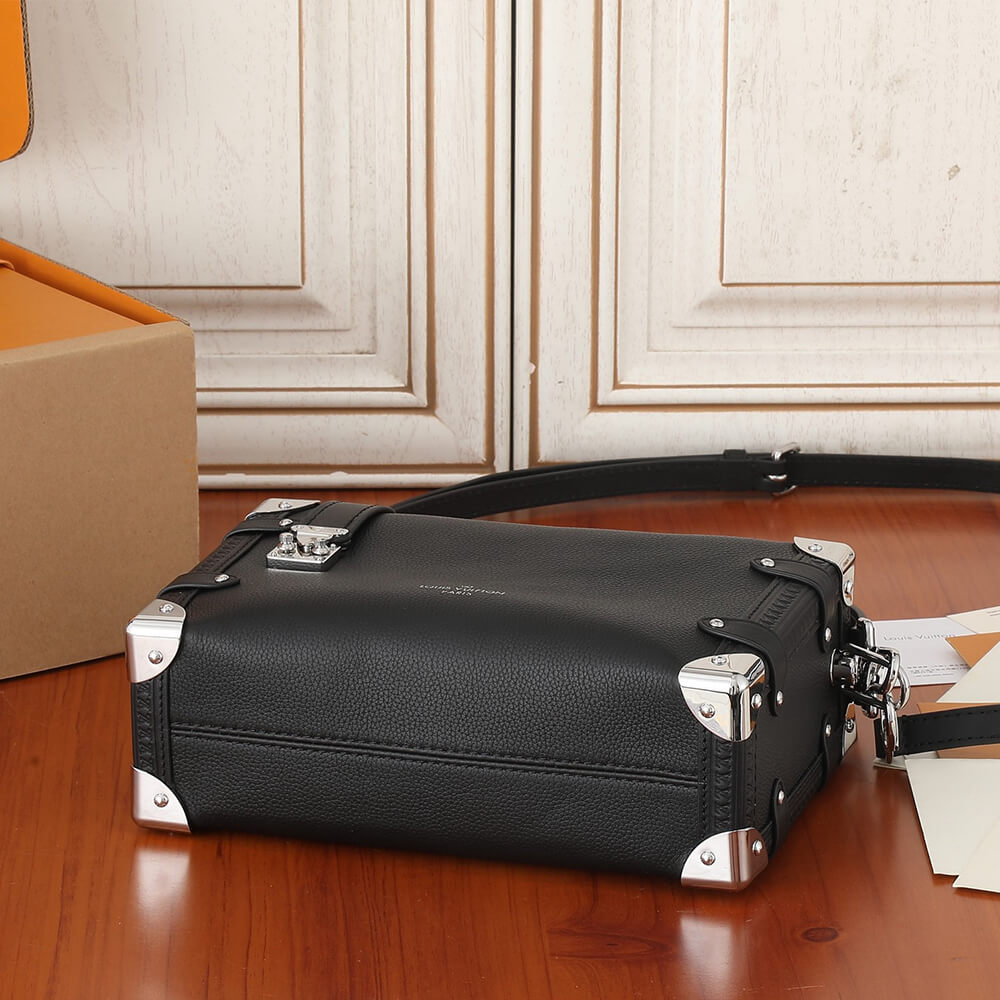 LV SIDE TRUNK MEDIUM BAG