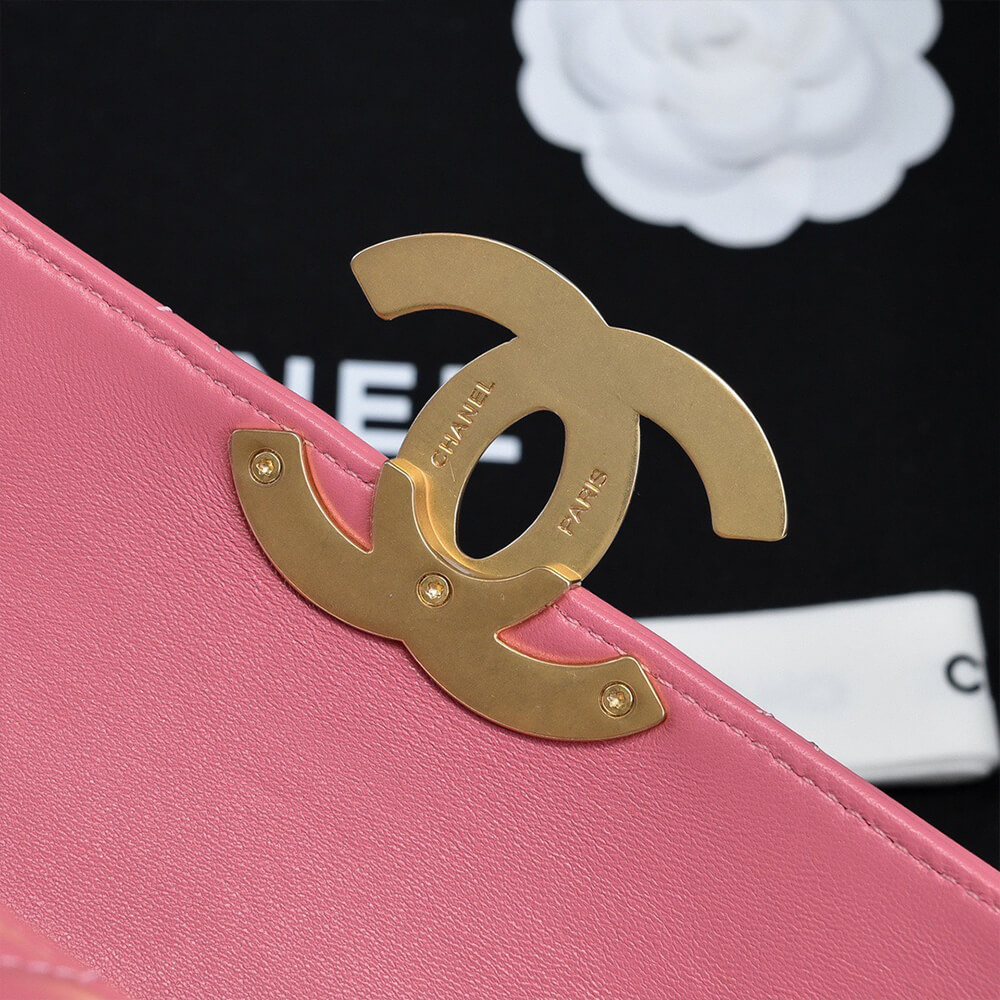 CHANEL MINI FLAP BAG (high-end grade)