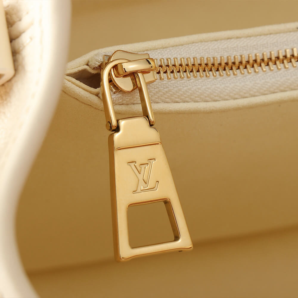 LV Babylone Tote MM