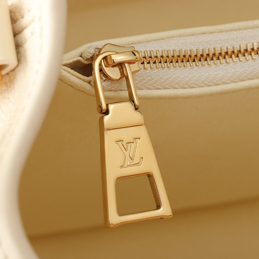 LV Babylone Tote PM