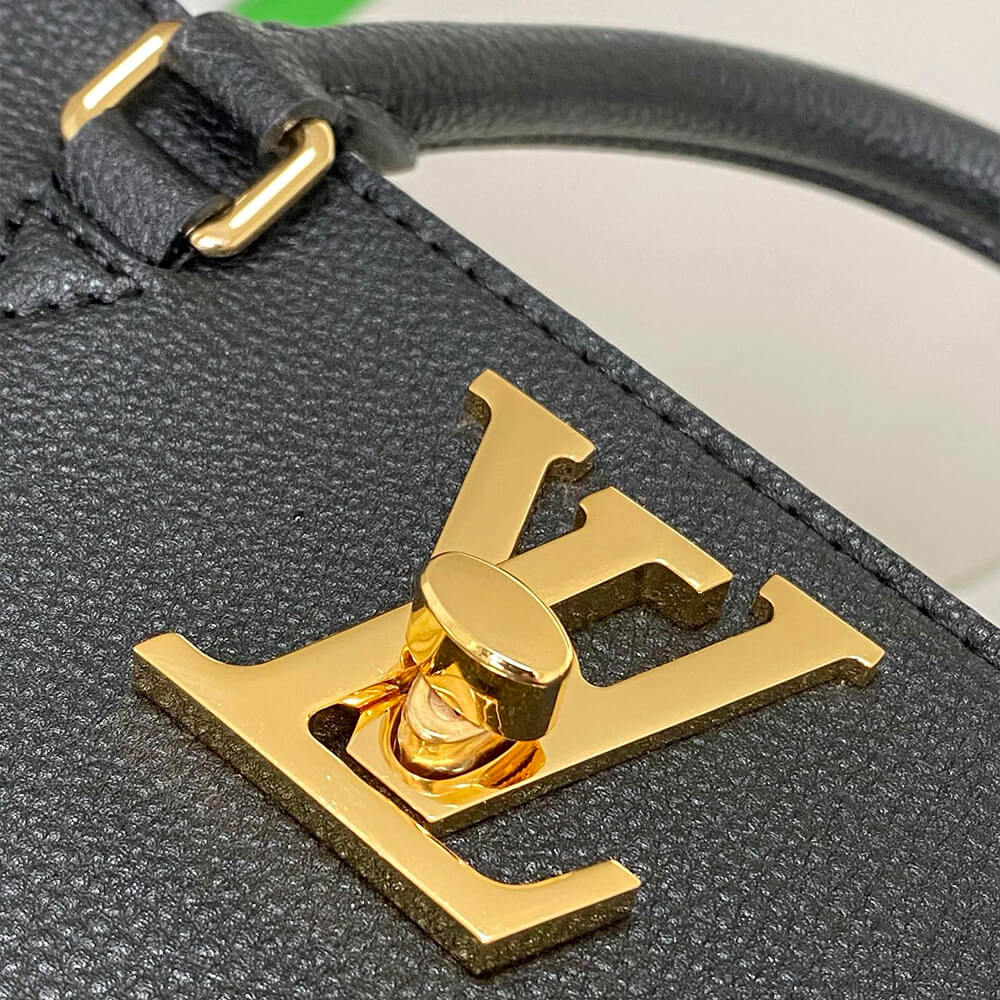LV LOCK & GO Bag