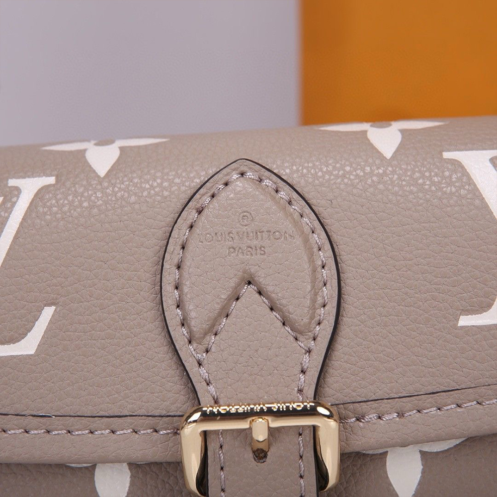 LV Nano Diane