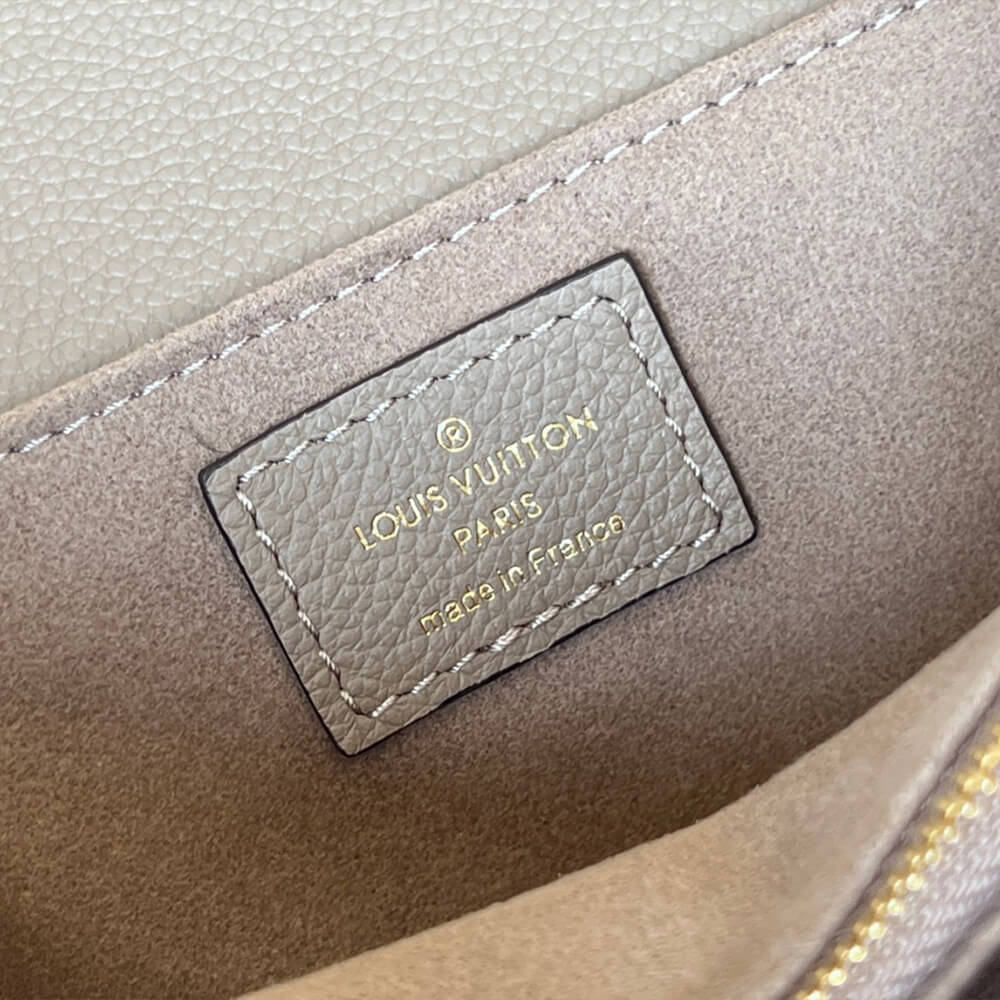 LV Pochette Métis East West
