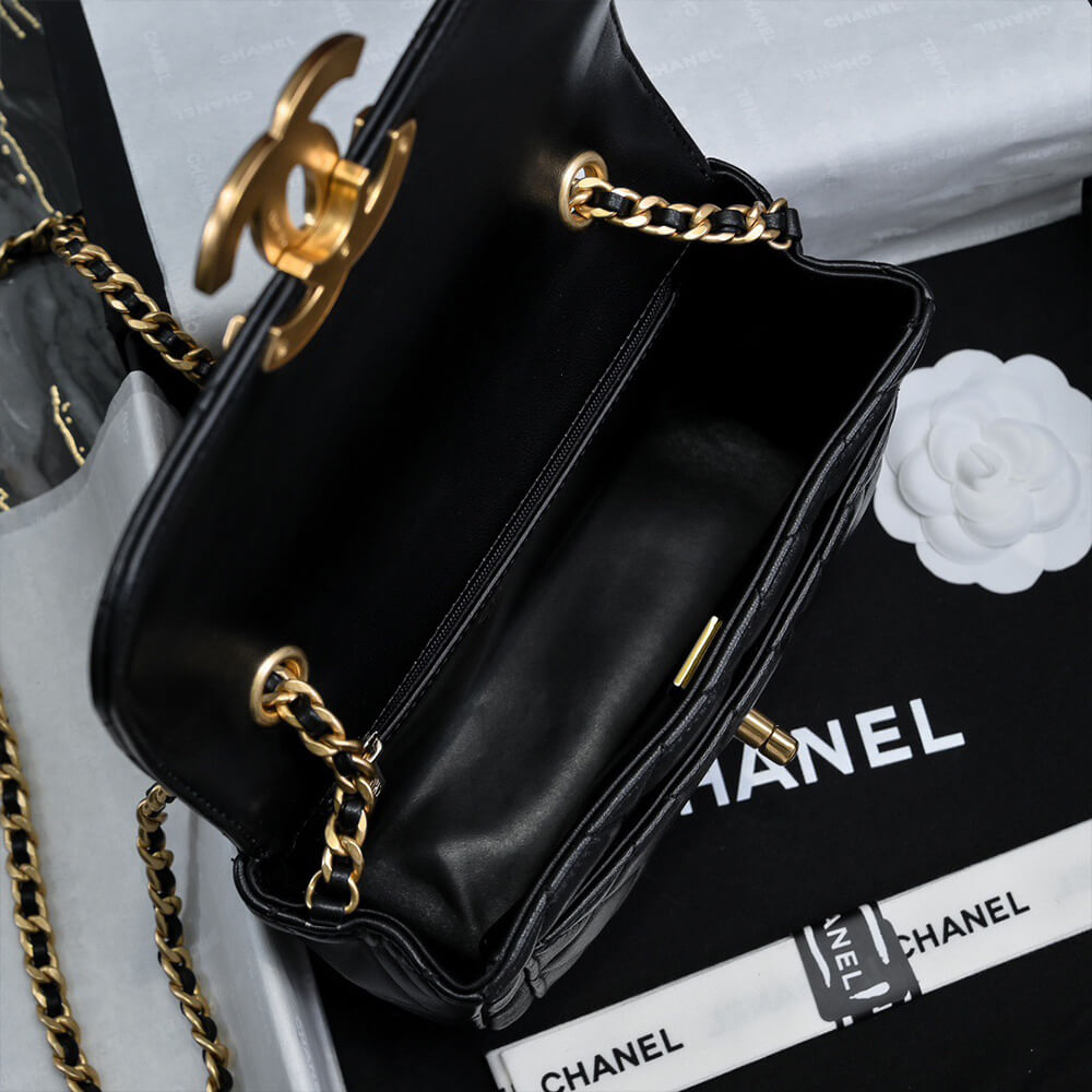 CHANEL MINI FLAP BAG (high-end grade)