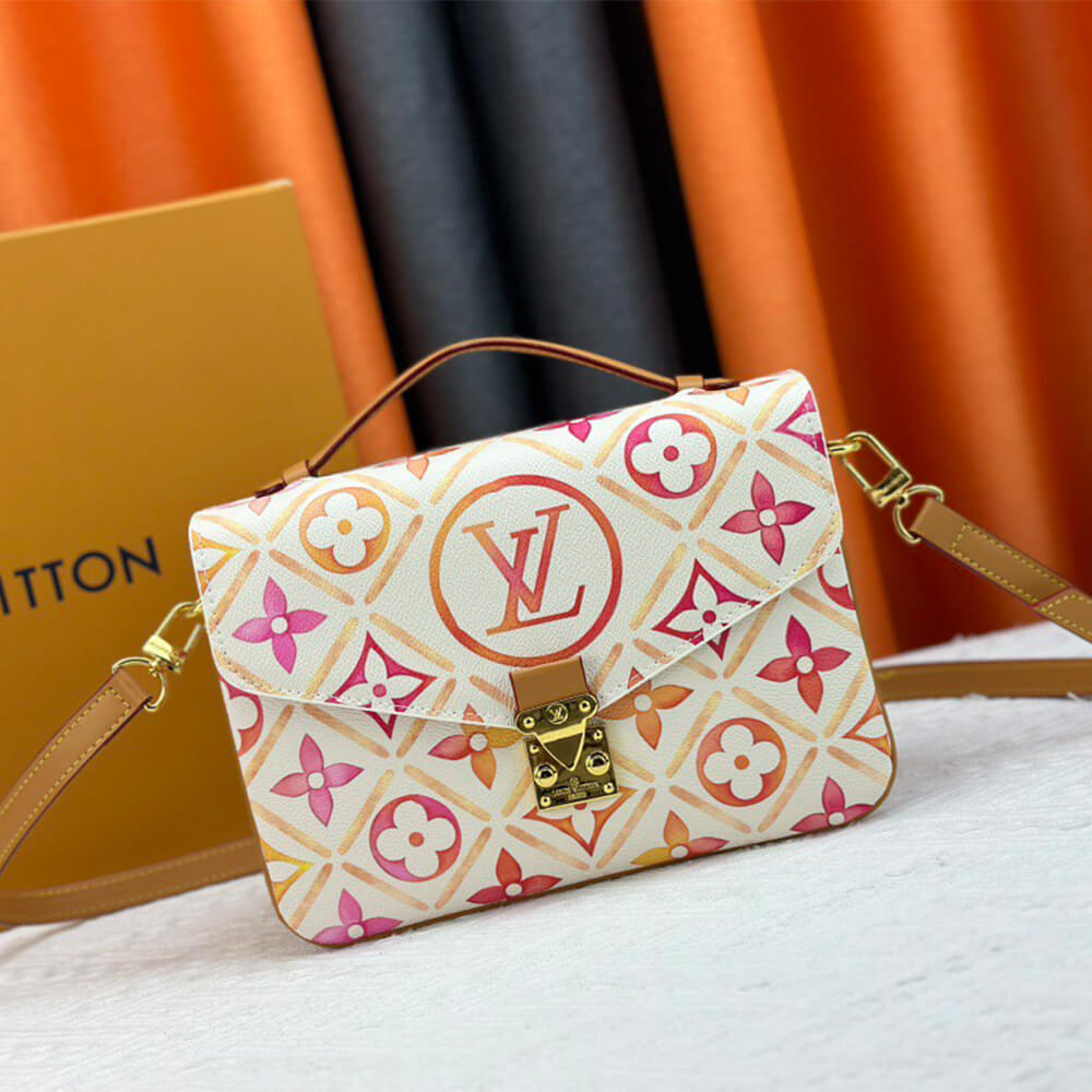 LV Pochette Metis