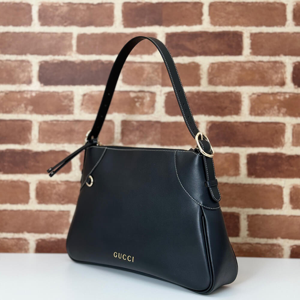 GG Emblem large shoulder bag