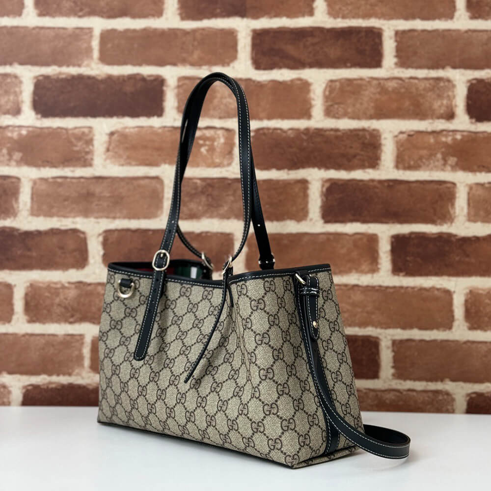 GG Emblem small tote bag
