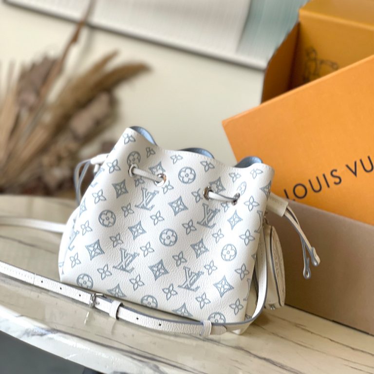 LV Bella