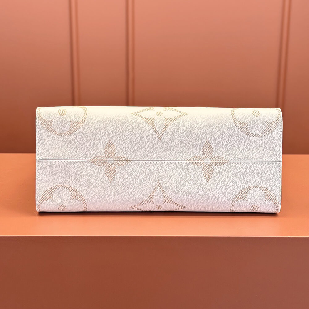 LV OnTheGo MM