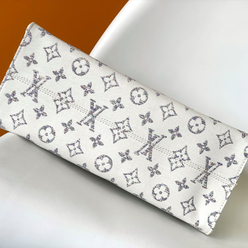 LV OnTheGo MM
