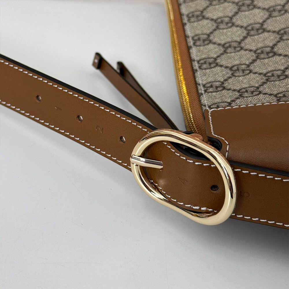 GG Emblem large shoulder bag