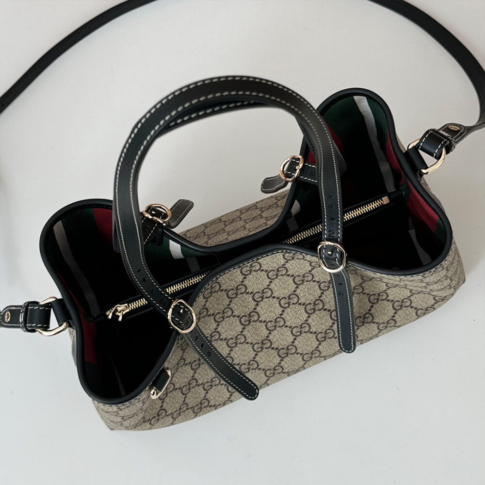 GG Emblem small tote bag
