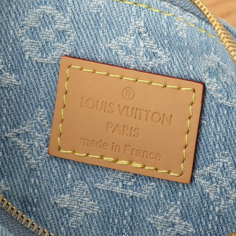 LV Liv Pochette