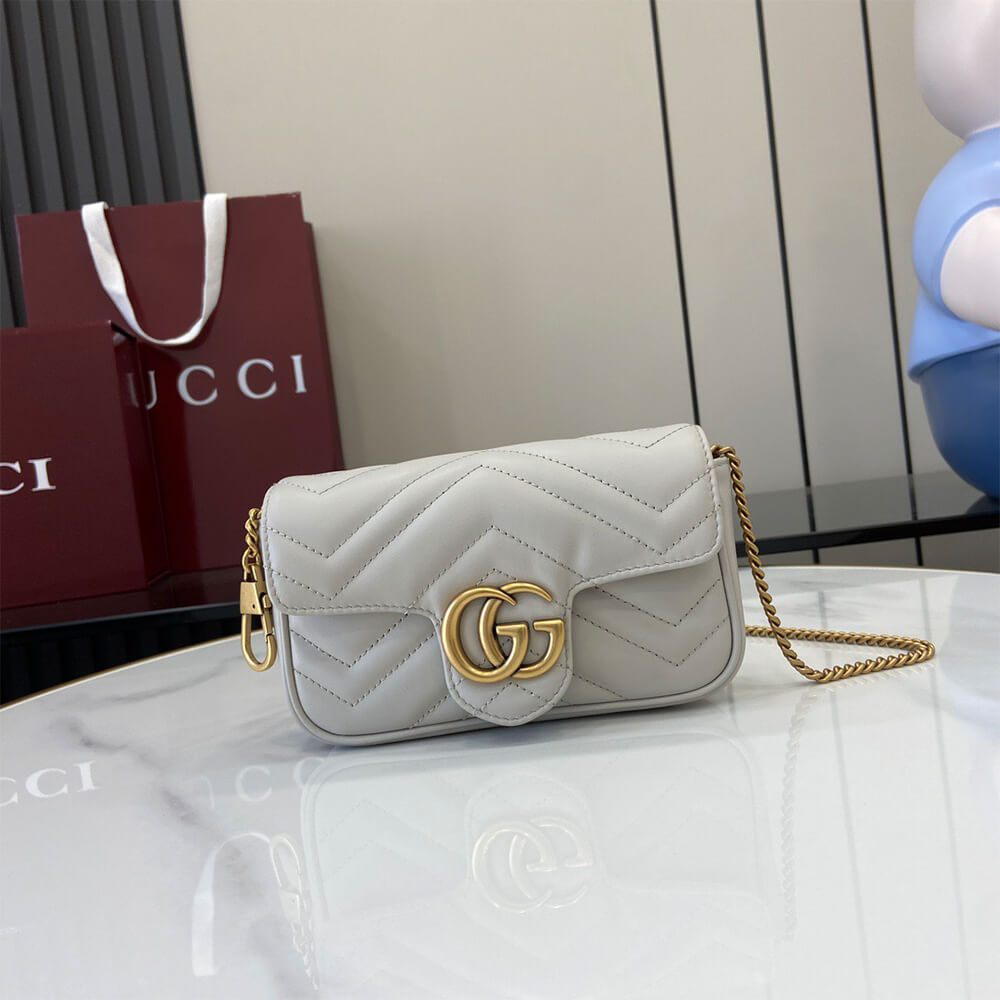 GG Marmont super mini bag