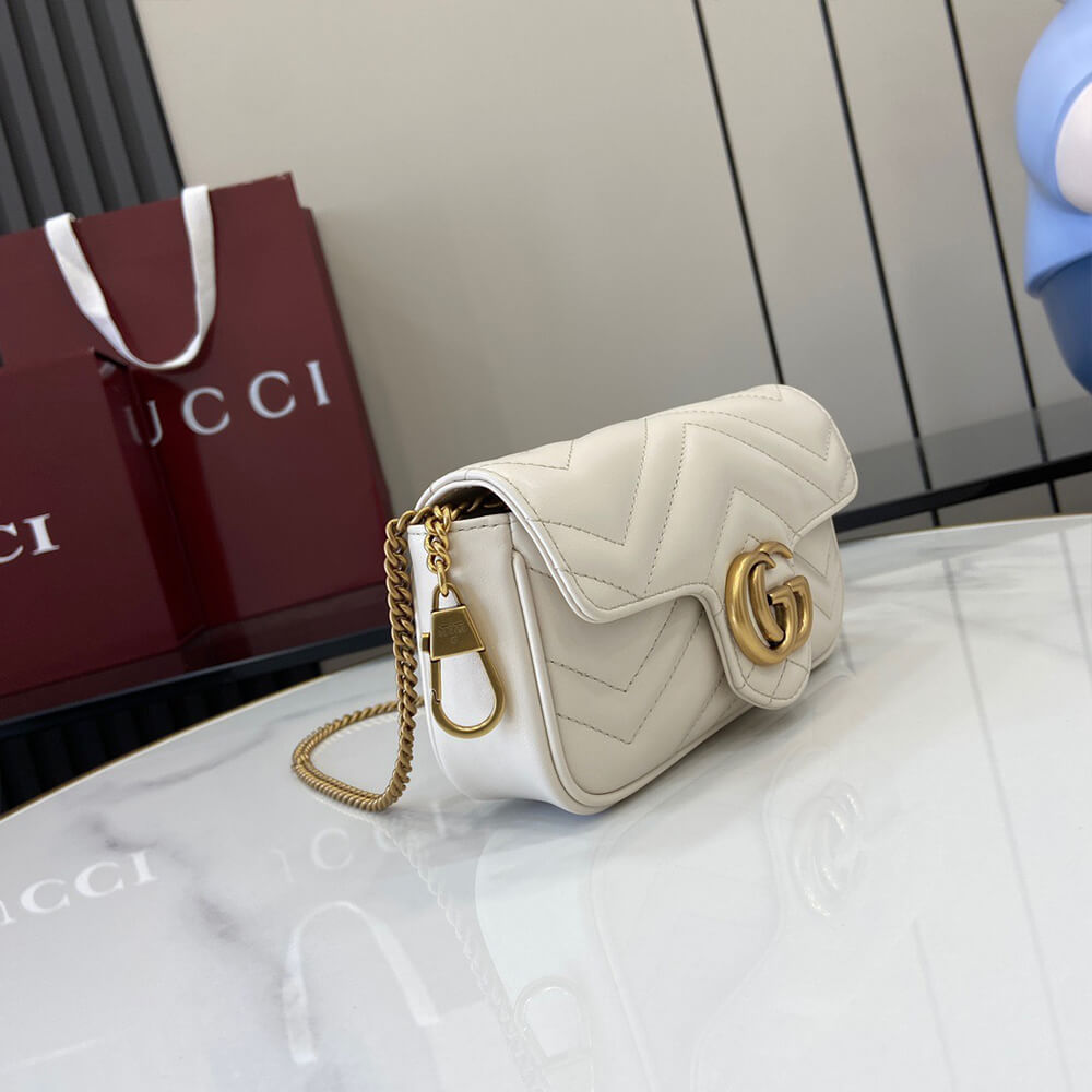 GG Marmont super mini bag