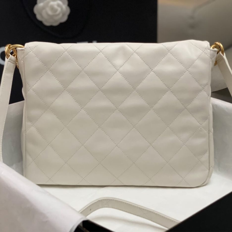 Chanel 24P hobo