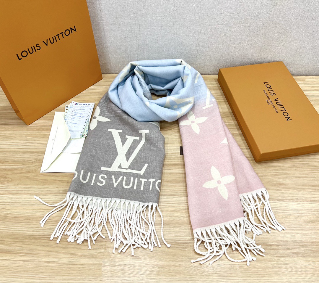 Reykjavik Gradient Scarf