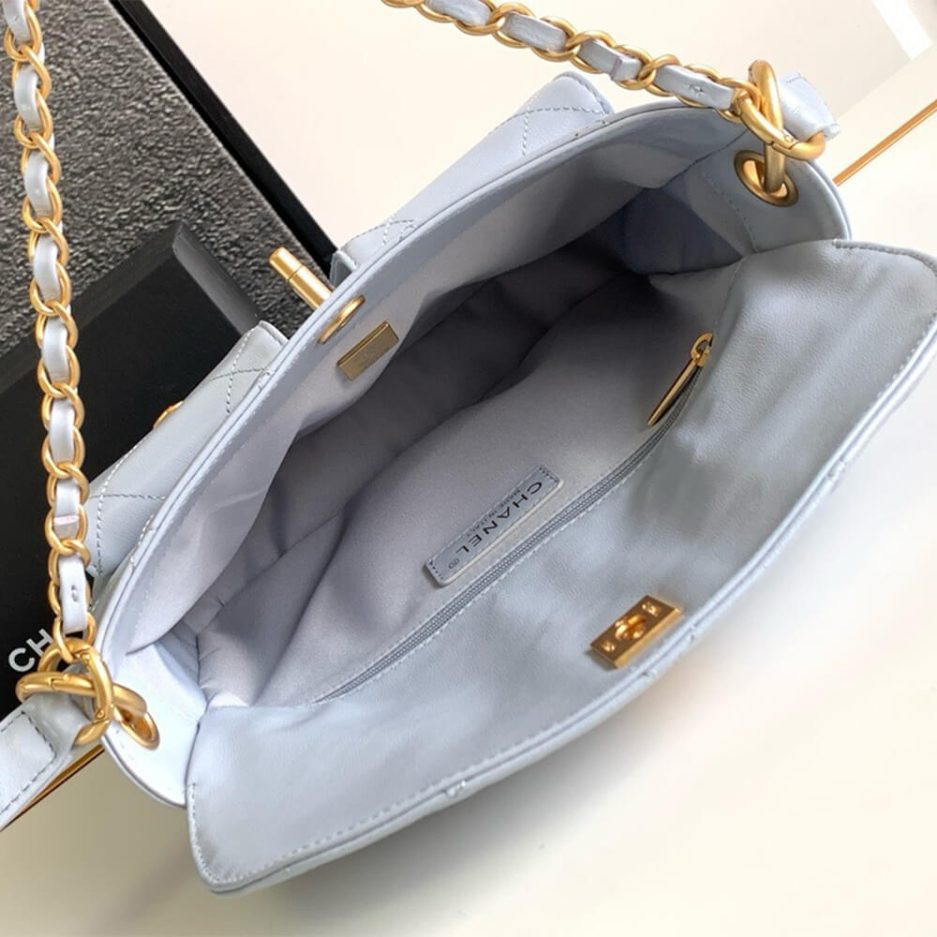 Chanel 24P hobo