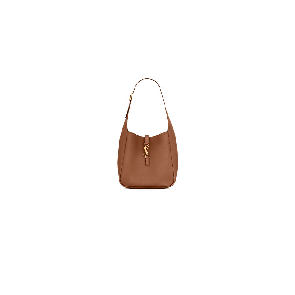 Small LE 5 À 7 bag in soft grained leathe