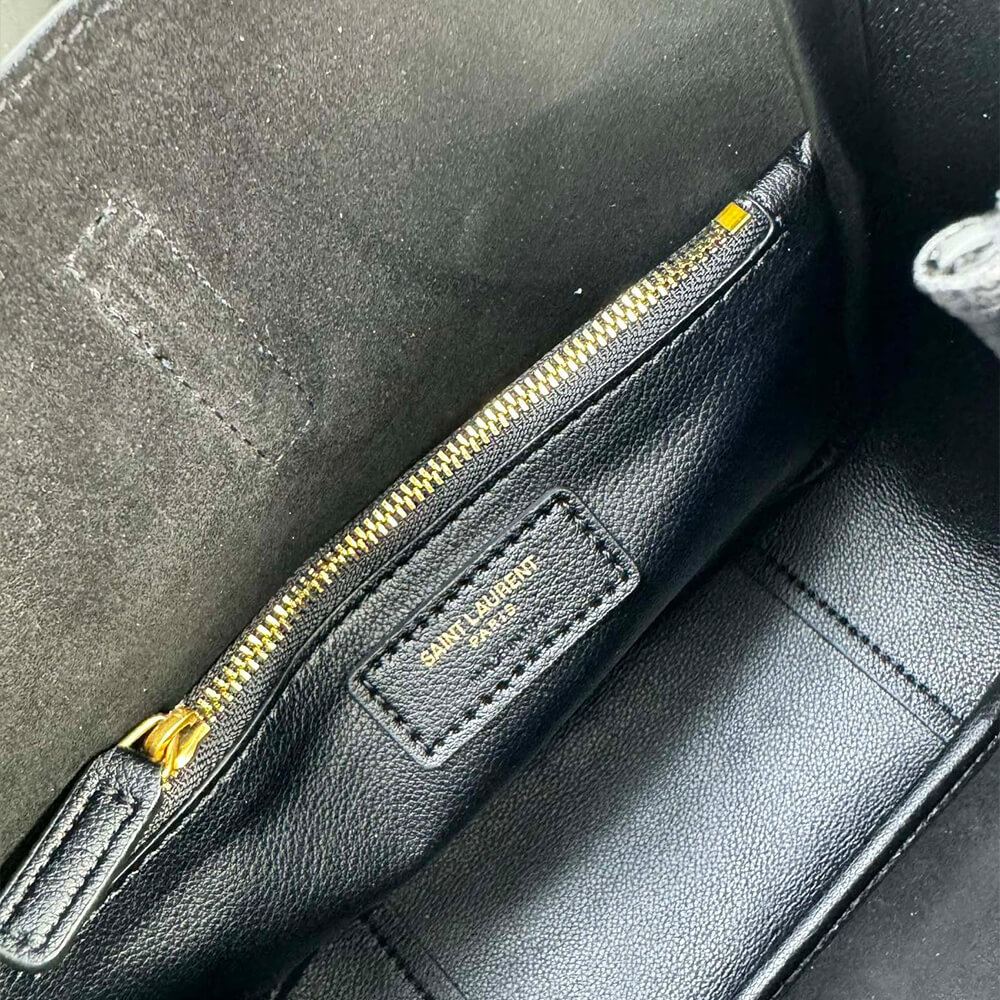 Small LE 5 À 7 bag in soft grained leather