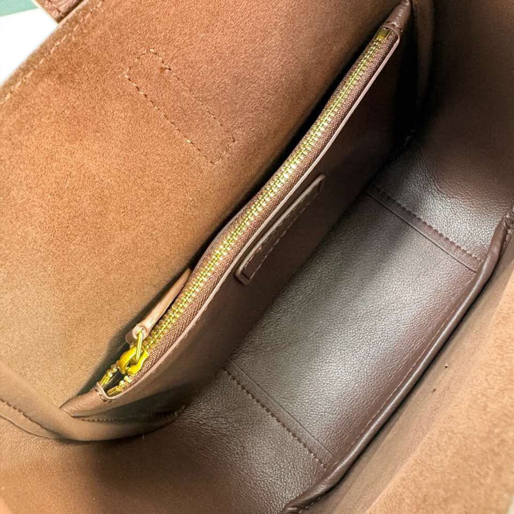 Small LE 5 À 7 bag in soft grained leather