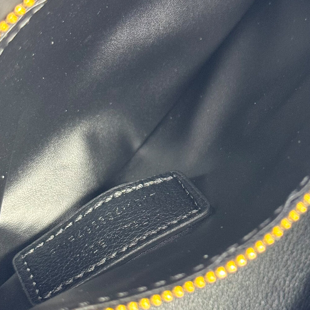 Small LE 5 À 7 bag in soft grained leather