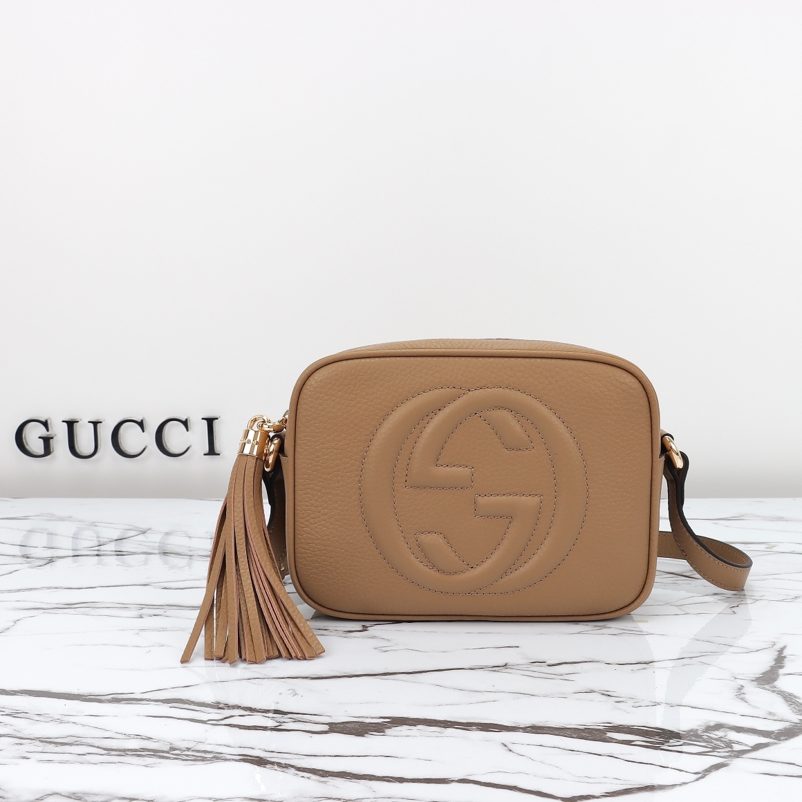 GG Pebbled Calfskin Small Soho Disco Bag