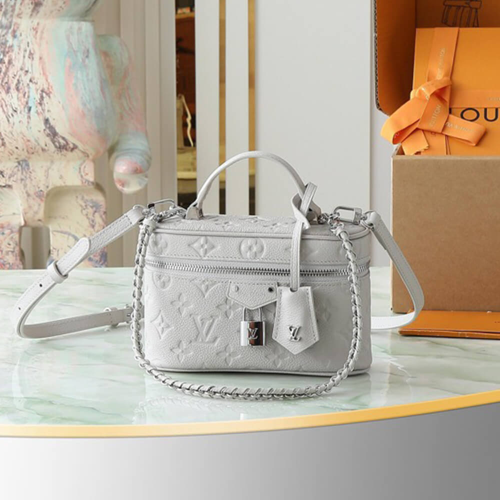 LV Vanity Chain Pouch(High-end grade)
